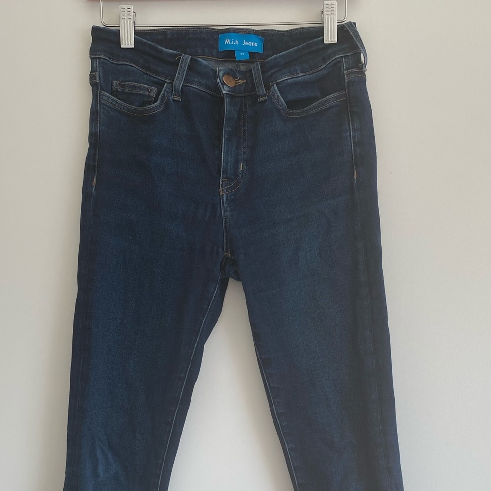 Dark wash skinny jeans